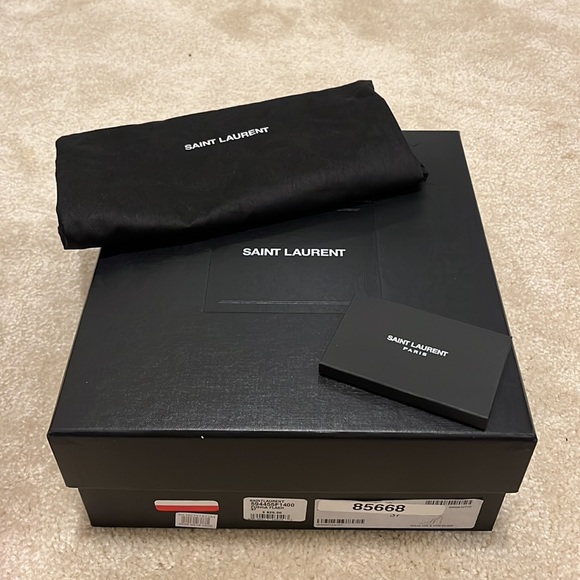 COPY - SAINT LAURENT
Satin Anja 105 Ankle Strap Pointed Pumps 37 Fuchsia - Picture 8 of 8